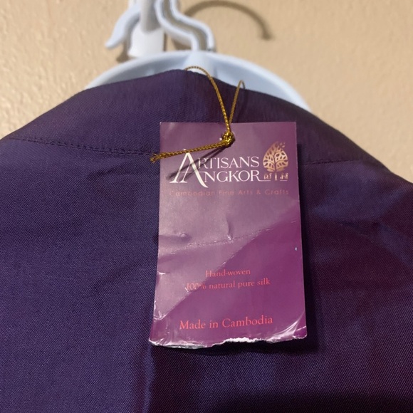 ARTISANS ANGKOR 100% Natural Pure Silk Top - Picture 9 of 15